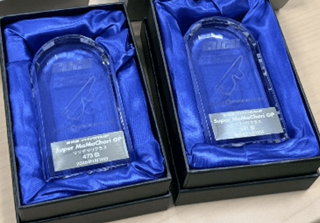 ママチャリレーストロフィー