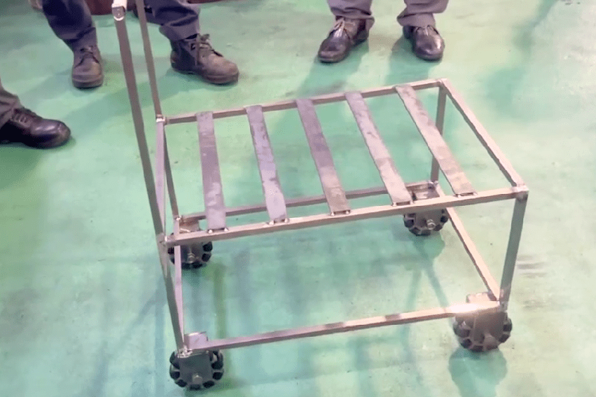 横に動くベッドの試作完成！