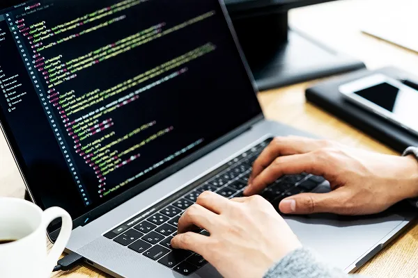 ローコードソリューション